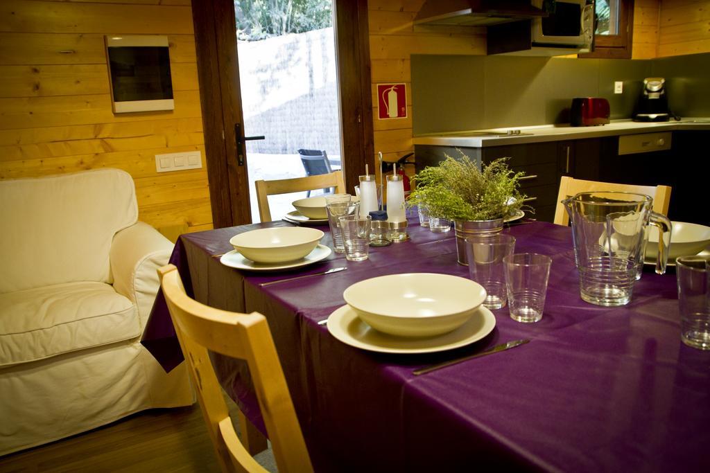 Apartamentos El Bosquet Sant Cugat del Valles Luaran gambar